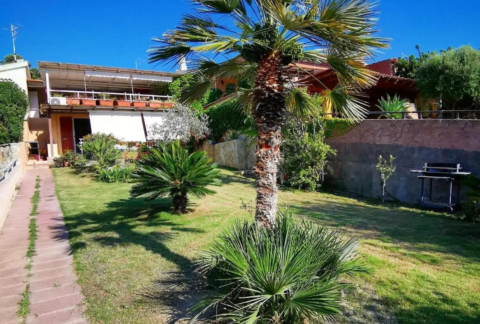 Casa Stewart Villa Geremeas Holiday home